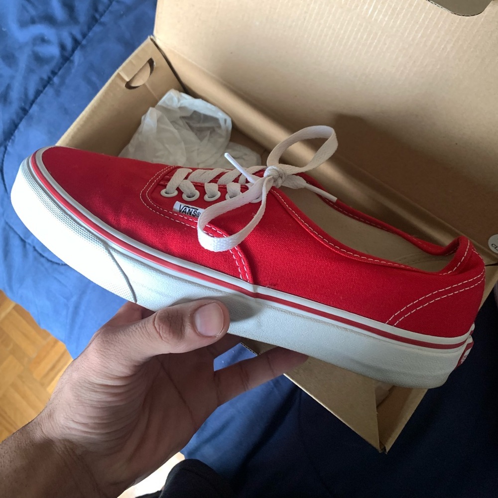 Vans authentic red